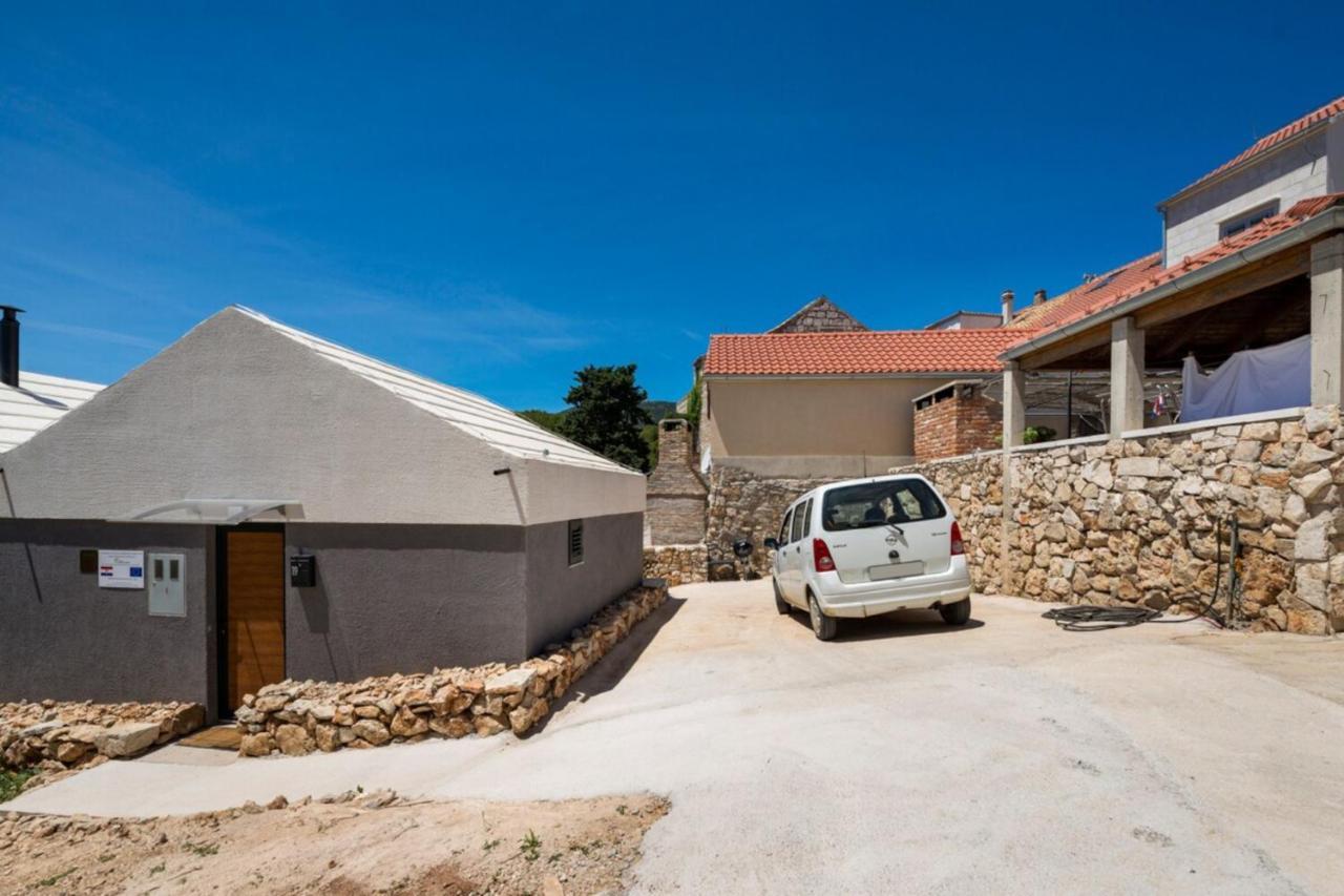 Rural House Pikola With Sea View On Vis Island Villa Komiža Kültér fotó
