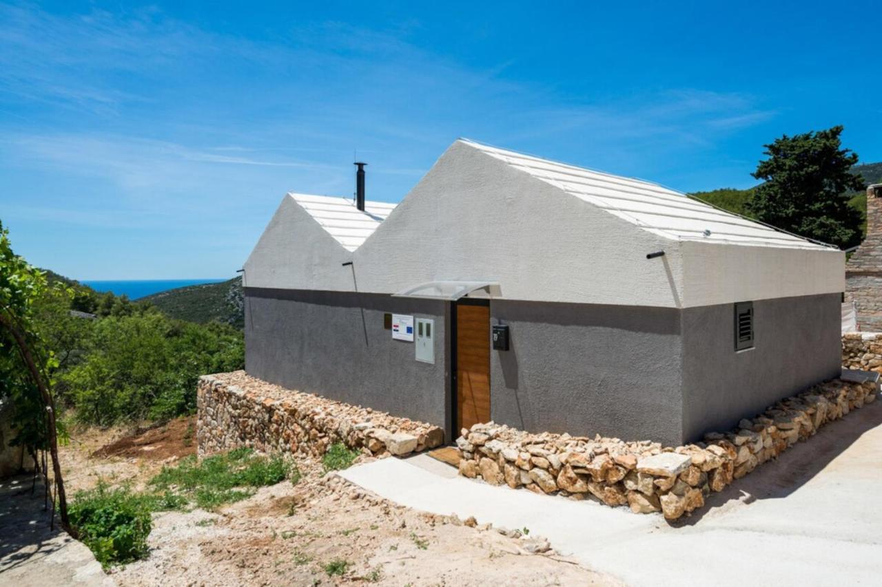 Rural House Pikola With Sea View On Vis Island Villa Komiža Kültér fotó