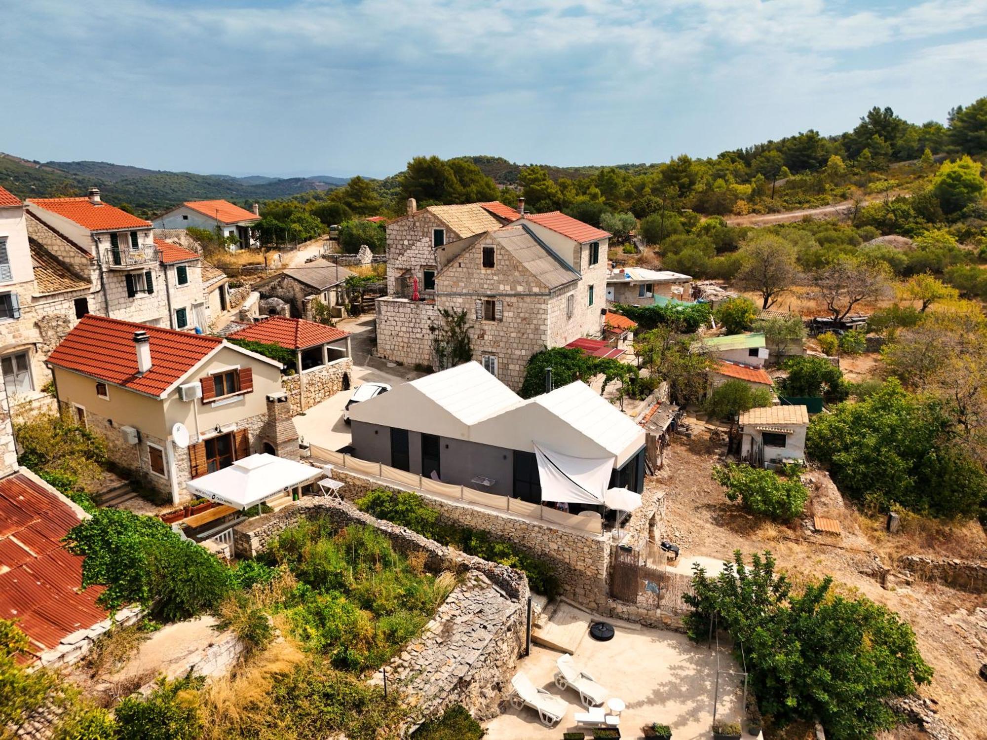 Rural House Pikola With Sea View On Vis Island Villa Komiža Kültér fotó
